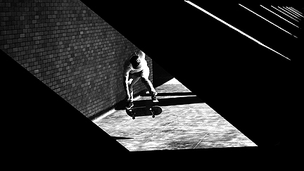 Skate pelas sombras